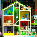 Doll Houses & Furniture