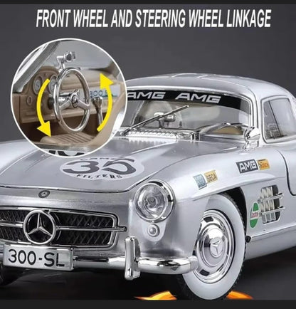 1955 Mercedes-Benz 300SL Vintage Diecast Model Car – Pull Back Alloy Toy Vehicle with Sound & Light, Openable Doors – Classic Collectible for Kids & Car Enthusiasts 1:24 Scale (Silver)
