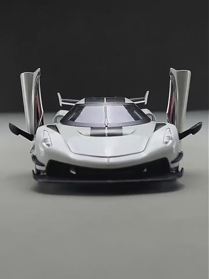 Koenigsegg Jesko 1/24 Alloy Collectibles Die-cast Vehicles with Sound and Light